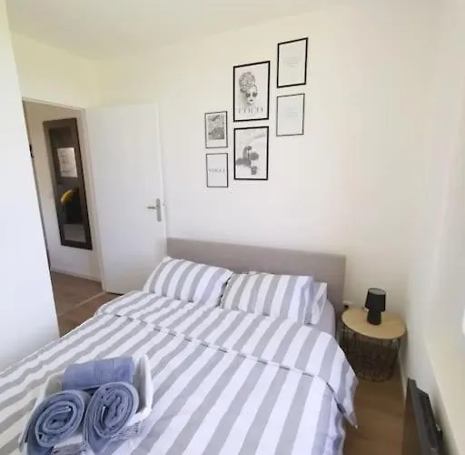 Le Mediterraneen *t2 公寓 *